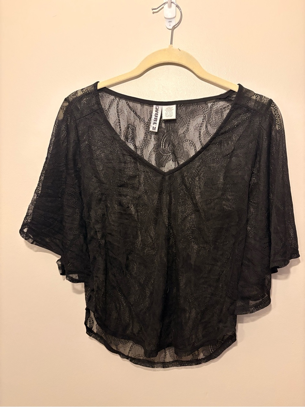 Wurl Black Lace Overlay Women's Medium Top